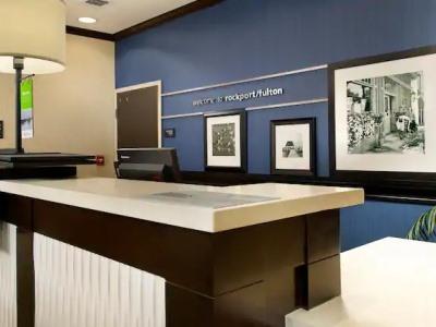 Hotel Hampton & Rockport-fulton